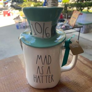 Rae Dunn Disney Mad Hatter Coffee Mug w/ Hat Topper🎩💚